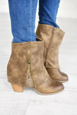 Summer Booties ~ Taupe